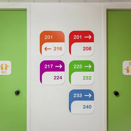 Hotelf1 Remiremont Nabord 3* Saint-Nabord