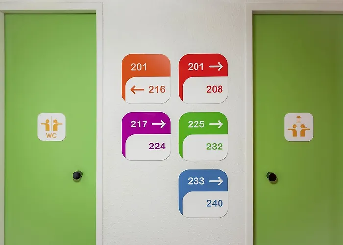 Hotelf1 Remiremont Nabord 3* Saint-Nabord